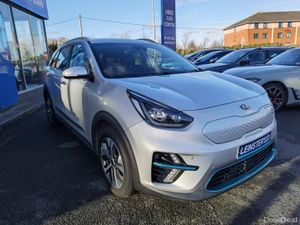 KIA NIRO 64KWH EV 4 + *SUNROOF + JBL SOUND SYSTEM* - Image 4
