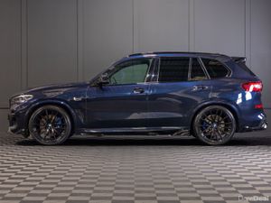 2022 BMW X5 X-Drive 45e M-Sport - Image 3