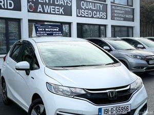 2019 Honda JAZZ/Fit 1.5 Petrol Hybrid,,Automatic - Image 3