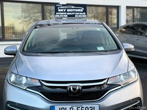 2019 Honda JAZZ/Fit 1.5 Petrol Hybrid,,Automatic - Image 2