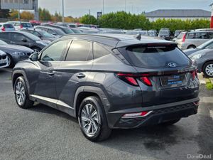 Hyundai Tucson Auto Executive HEV 1.6 Petrol (211) - Image 3