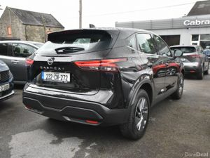 Nissan Qashqai 1.3 MILD HYBRID SV - Image 2