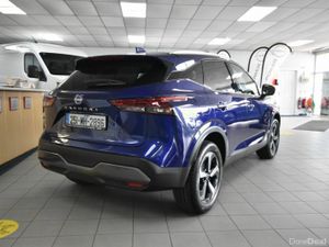 Nissan Qashqai 1.3 Hybrid SV Premium - Image 4