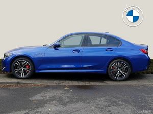 BMW 3-Series 330e M Sport Pro - Image 3