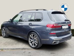 BMW X7 M50d - Image 2