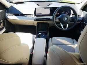 BMW iX1 eDrive20 Sport - Image 4