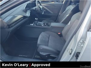 Opel Astra GS 1.2 Turbo 130PS 6 Speed - Image 4