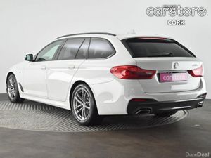 BMW 5-Series M SPORT TOURING - Image 4