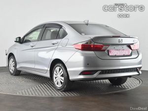 Honda Grace Hybrid 1.5 AUTO - Image 3