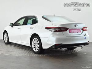 Toyota Camry 2.5 Hybrid Auto - Image 4