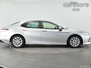 Toyota Camry 2.5 Hybrid Auto - Image 3