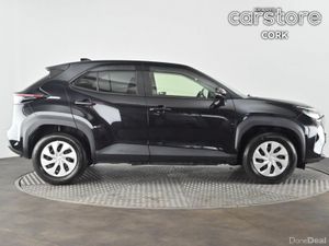 Toyota Yaris Cross 1.5 Hybrid CVT - Image 3