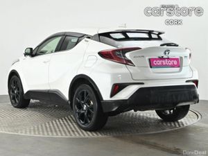 Toyota C-HR 1.8 Hybrid Auto - Image 4