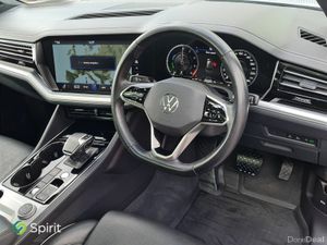 Volkswagen Touareg 3.0TSI PHEV 381HP 4MOTION - Image 4
