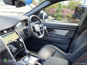 Land Rover Discovery Sport R-DYNAMIC   P300  AWD - Image 3