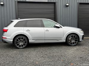 202 Audi Q7 S-Line Quattro 55 - Image 3