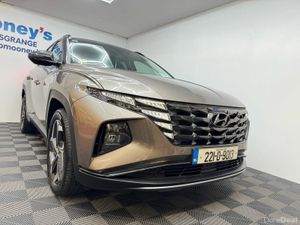 Hyundai Tucson 2WD Executive Plus HEV Auto, Low Mi - Image 4