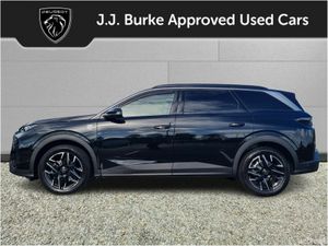 Peugeot 5008 GT Hybrid 145bhp - Image 3