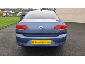 Volkswagen Passat SE BUSINESS TDI DSG BLUEMOTION T - Image 3