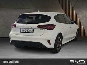 Ford Focus 1.0T EcoBoost Hybrid 125PS ST-Line Auto - Image 3