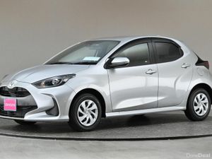 Toyota Yaris 1.0 AUTO PETROL **9"ANDROID CAR PLAYE - Image 4