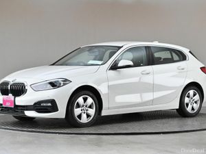 BMW 1-Series 118i AUTO **PARK SENSORS**REVERSE CAM - Image 4