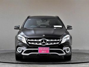Mercedes-Benz GLA GLA 180 **POWERED TAILGATE**HALF - Image 2