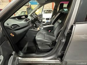 Renault Grand Scenic 2011 - Image 4