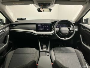 Skoda Octavia Selection DSG 1.5TSI 115BHP - Revers - Image 4