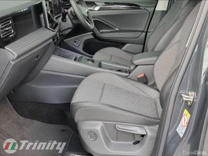 Volkswagen Tiguan ** EDITION 75 DIESEL ** AVAILABL - Image 4