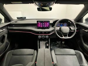 Skoda Superb Sportline Combi PHEV DSG 1.5TSI 204BH - Image 4