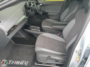 Volkswagen ID.4 ** 261 WITH 0% FINANCE ** PRO PLUS - Image 4