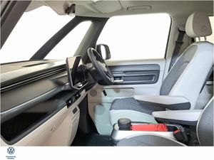 Volkswagen ID.Buzz LIFE 7 SEAT 86KWH 280BHP - Image 4