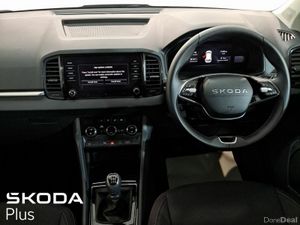 Skoda Karoq SELECTION 2.0TDI 115HP - Image 4