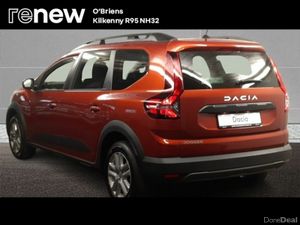Dacia Jogger EXPRESSION 1.0 TCE 110 BHP 7 SEATER 5 - Image 4