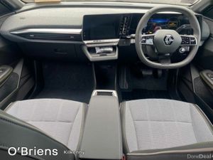 Renault Megane E-Tech TECHNO 60 KW 220 BHP 5DR - 1 - Image 2