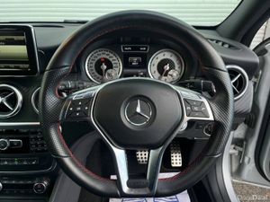 Mercedes-Benz A-Class A180 AMG-LINE 1.6 // FULL SE - Image 4