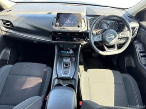 Nissan Qashqai 1.3 PET MILD HYBRID SV CVT - Image 2