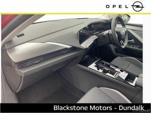 Opel Astra SC 54KWh EV 155PS - Image 4