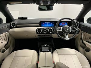 Mercedes-Benz CLA 180 Progressive - 18 Inch Alloys - Image 4