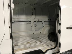 Nissan Primastar L2H1 COMMERCIAL VAN - PRICE INCLU - Image 4