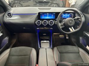 Mercedes-Benz GLA GLA 250e | Reversing Camera, Hea - Image 4