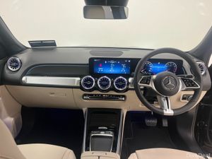 Mercedes-Benz GLB GLB 180 Progressive 7 Seater | - Image 4
