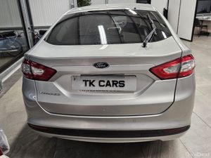17 FORD MONDEO ZETEC 2.0 DIESEL - Image 4