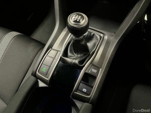 Honda Civic Smart 1.0VTEC Turbo - Reversing Camera - Image 4