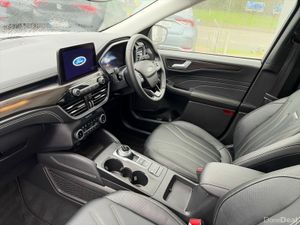 Ford Kuga VIGNALE 2.5 PHEV 225HP AUTO - Image 3