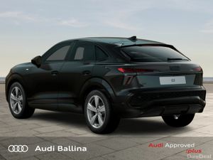 Audi Q3 Q3 SPORTBACK **S-LINE BLACK EDITION** - Image 2
