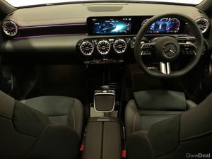 Mercedes-Benz CLA CLA180 D Coupe AMG Line + - Image 4