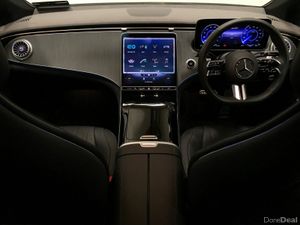 Mercedes-Benz EQE EQE350 4Matic AMG Line 96 kwh - Image 2