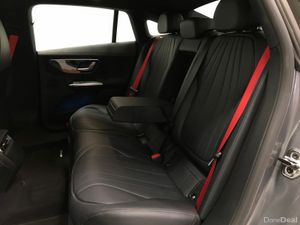 Mercedes-Benz EQE EQE350 4Matic AMG Line 96 kwh - Image 4